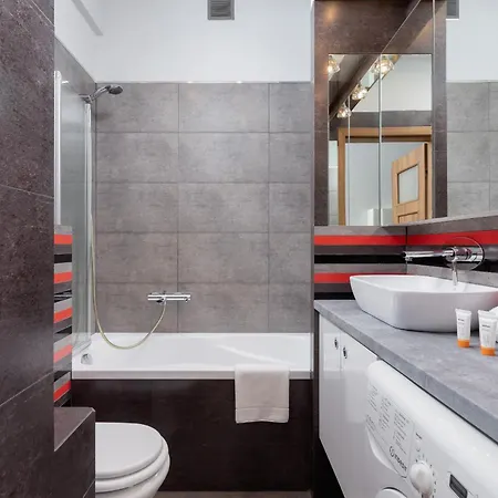 Lagiewniki Sanctuary One Bedroom By Renters Appartement Cracovie