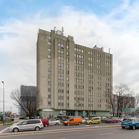 Apartman Lagiewniki Sanctuary One Bedroom By Renters *